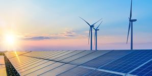 0224 Image-of-solar-panels-wind-turbines-in-the-distance 820x410